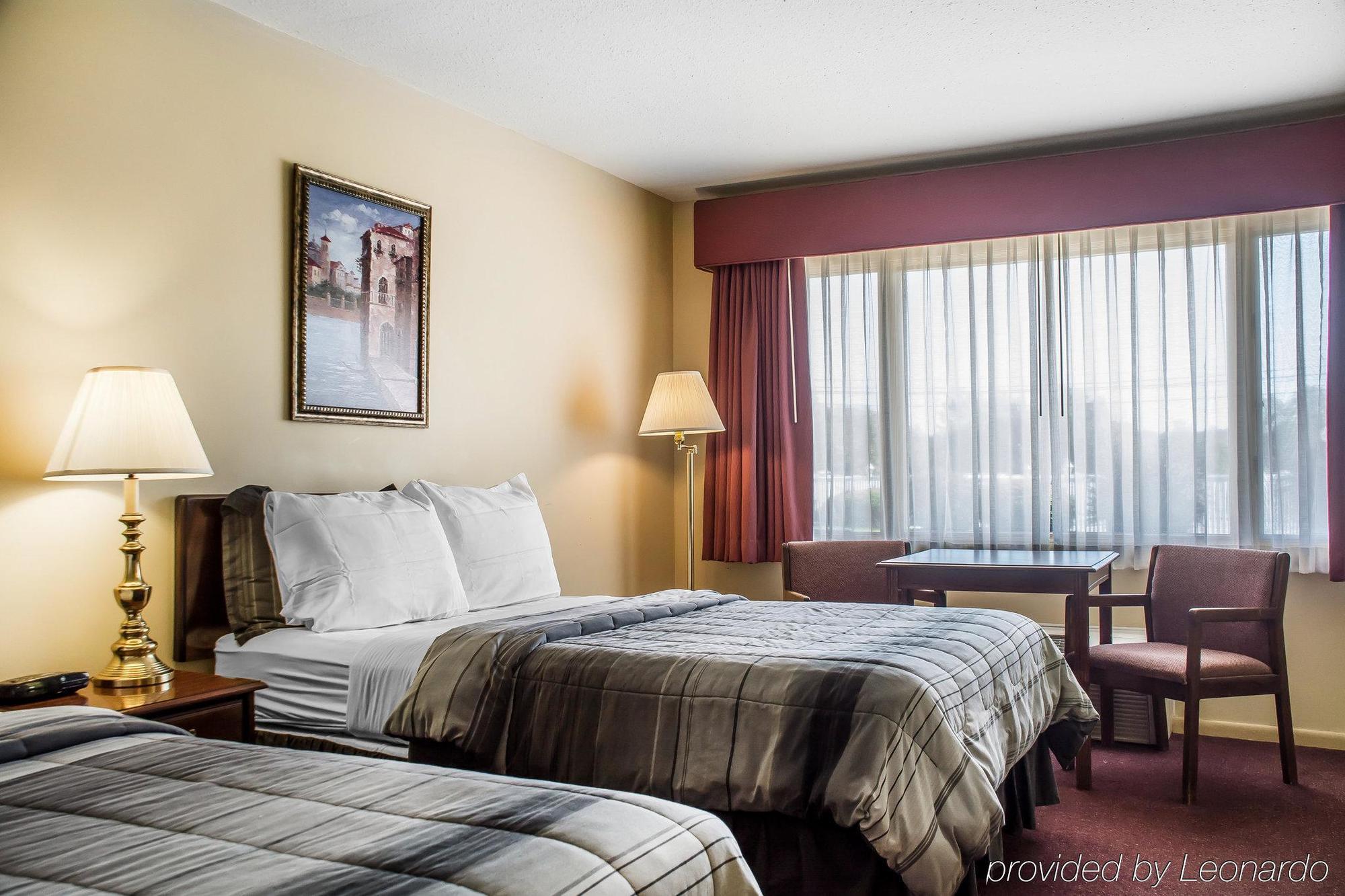 Rodeway Inn Marshall Manor Horseheads Extérieur photo